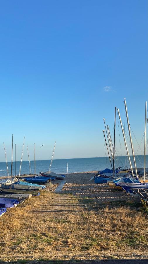 Bexhill Sea Stay Flat 2 Luaran gambar